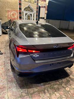 هیوندای ئەلەنترا
